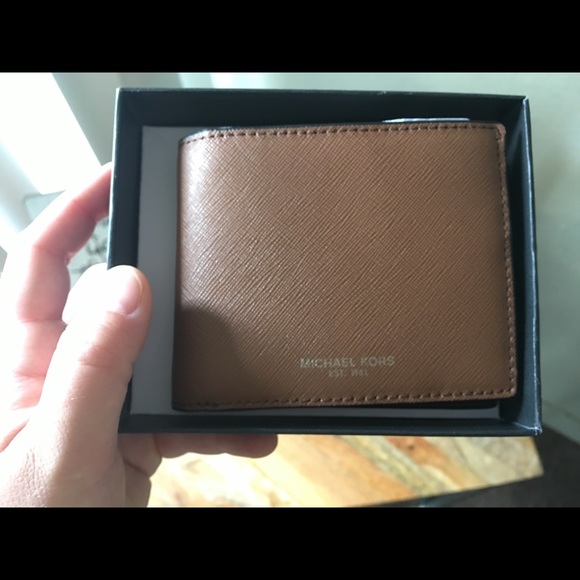 Michael Kors Other - Men’s Michael Kors wallet
